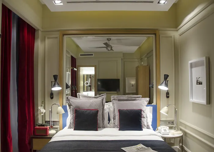 Browns Отель 4*