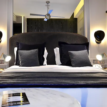 Browns Hotel 4*